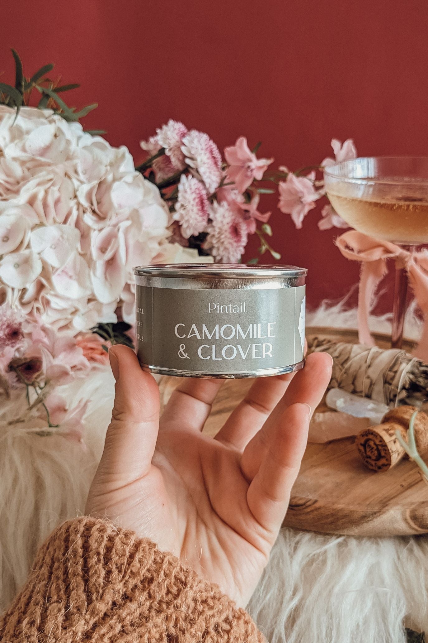 Chamomile and Clover Tin Candle