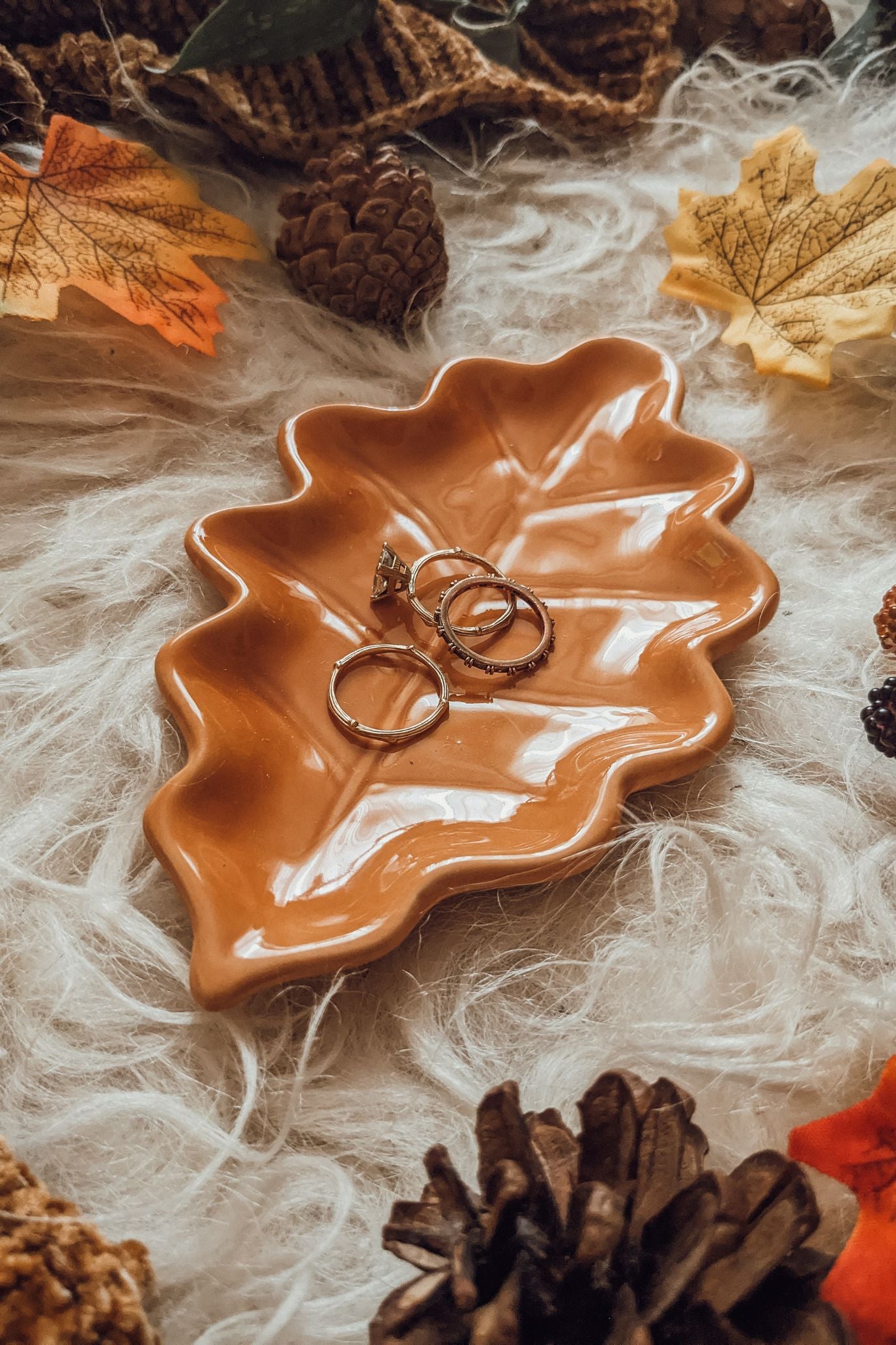 Autumn Oak Leaf Dish