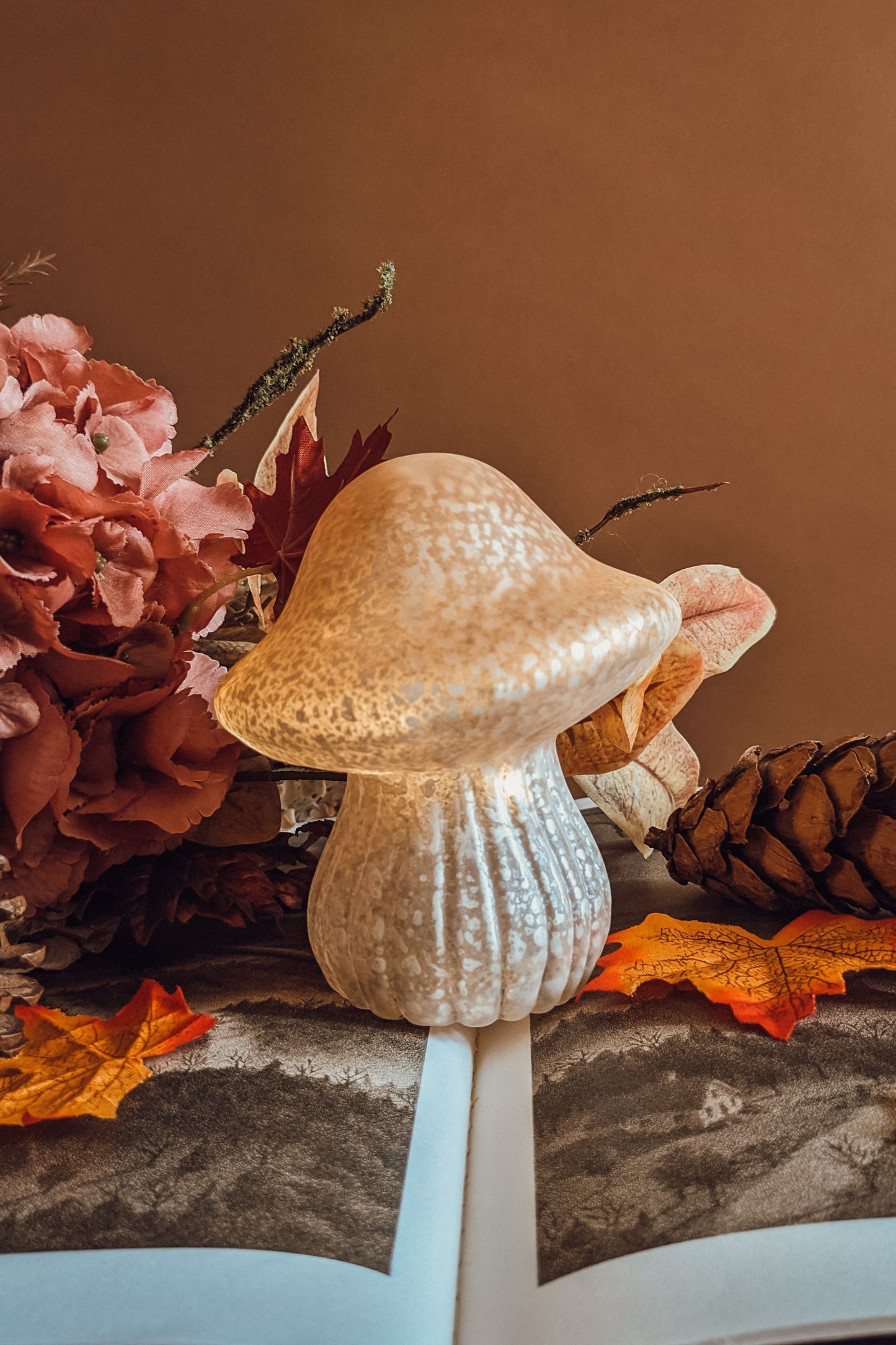 'Autumn Glow' Mushroom LED Light