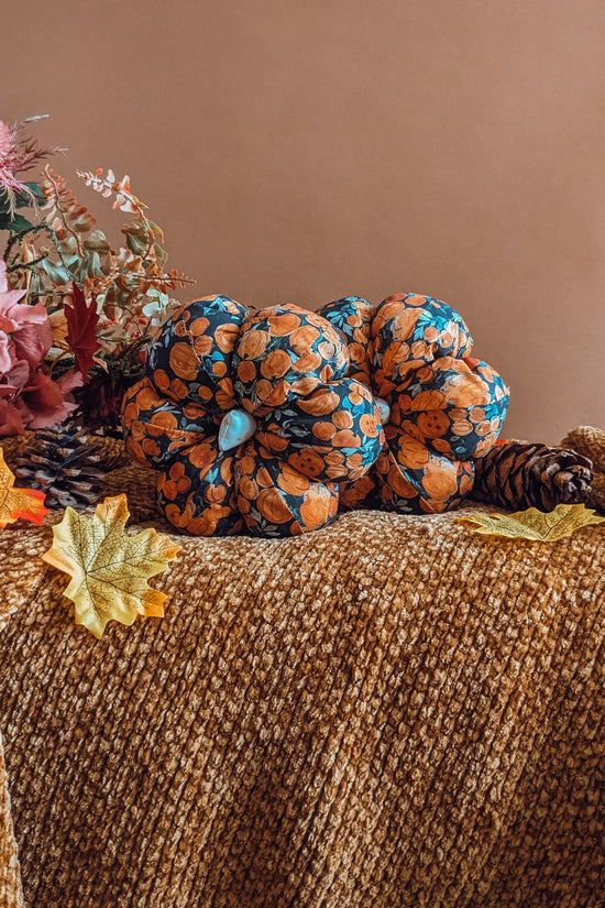 'Graveyard Smash' Cotton Grande Pumpkin