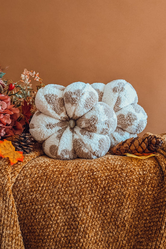 'Everlasting Autumn' Floral Boucle Tall Pumpkin