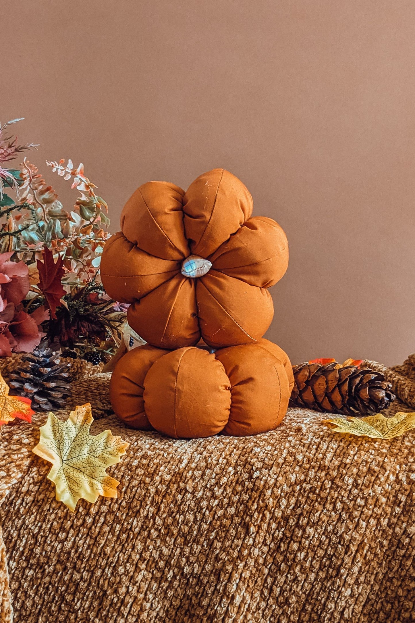 'Forest Spirit' Cotton Grande Pumpkin