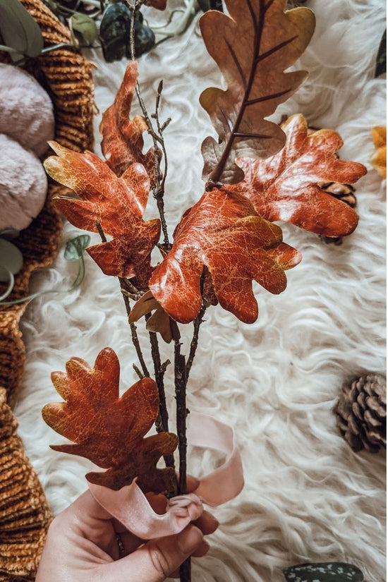 Golden Oak Leaf Stem