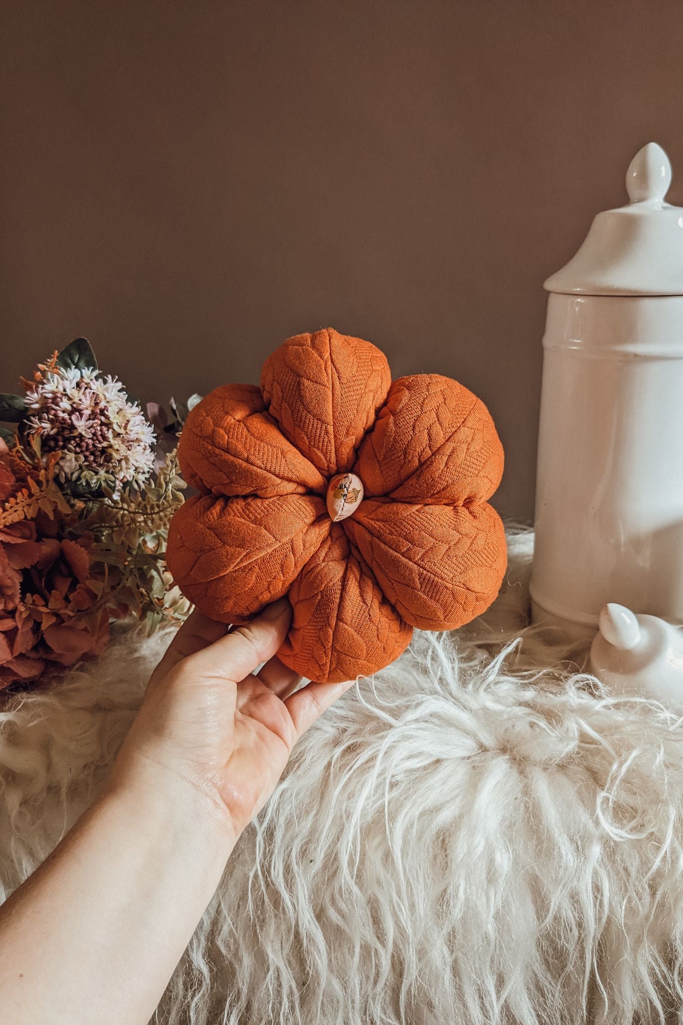 'Trick-Or-Treat' Cotton Grande Pumpkin