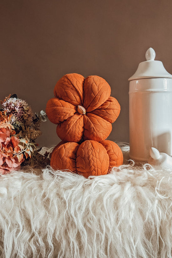 'Trick-Or-Treat' Cotton Grande Pumpkin