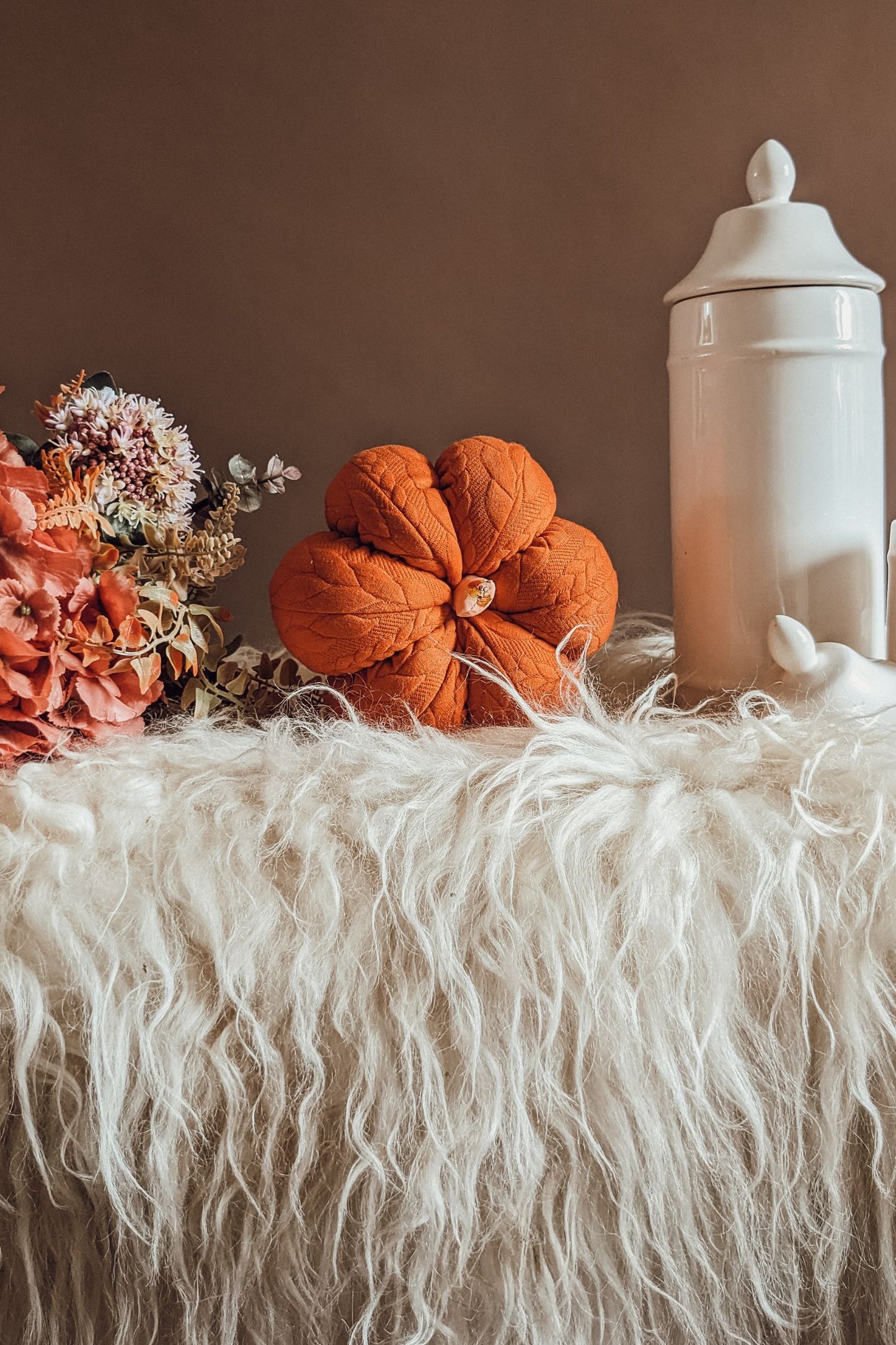 'Trick-Or-Treat' Cotton Grande Pumpkin