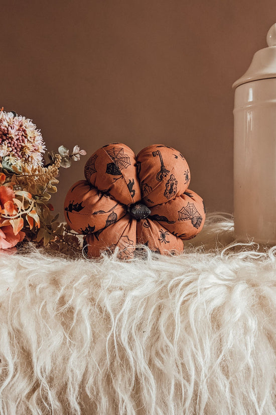 'Double, Double Toil + Trouble' Cotton Grande Pumpkin